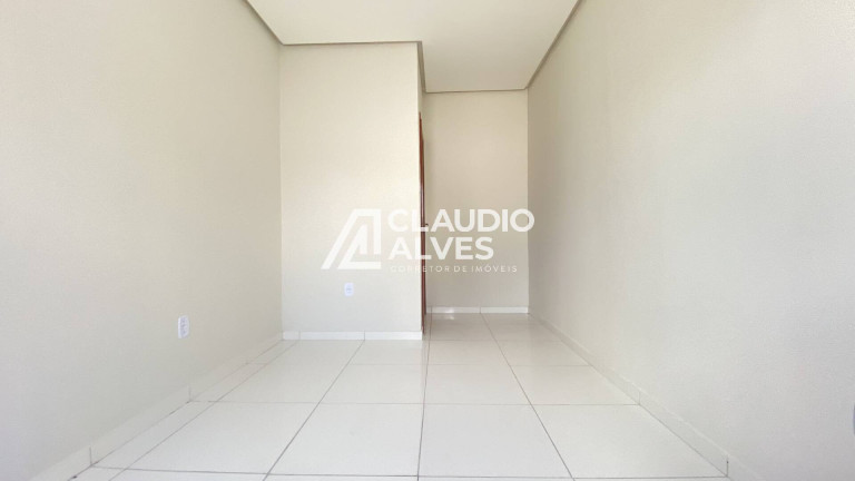 Imagem Casa com 2 Quartos à Venda, 80 m² em Mangabeira - Feira De Santana