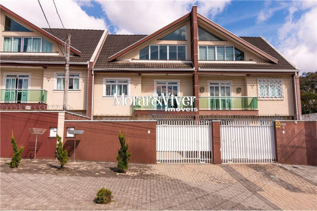 Casa com 3 Quartos à Venda, 200 m² em Boa Vista - Curitiba