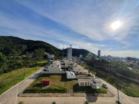 Imagem Imóvel com 2 Quartos à Venda, 90 m² em Ressacada - Itajaí