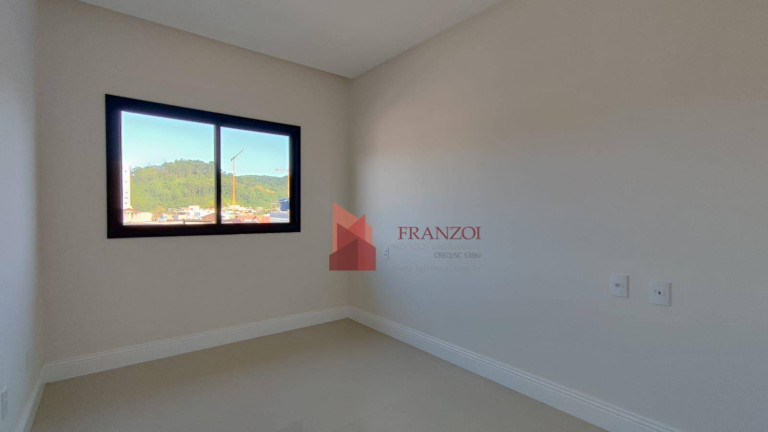 Imagem Sobrado com 3 Quartos à Venda, 138 m² em Fazenda - Itajaí Imagem Sobrado com 3 Quartos à Venda, 138 m² em Fazenda - Itajaí