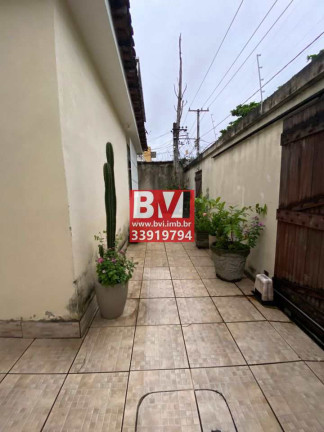 Imagem Casa com 3 Quartos à Venda, 210 m² em Vila Da Penha - Rio De Janeiro Imagem Casa com 3 Quartos à Venda, 210 m² em Vila Da Penha - Rio De Janeiro