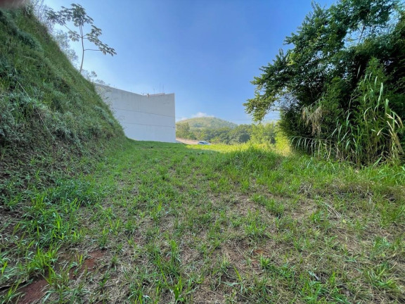 Imagem Terreno à Venda, 670 m² em Jardim Amália - Volta Redonda Imagem Terreno à Venda, 670 m² em Jardim Amália - Volta Redonda