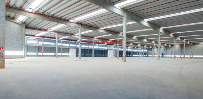Imóvel para Alugar, 4.928 m² em Rodovia Presidente Castelo Branco, Km 57 - São Roque