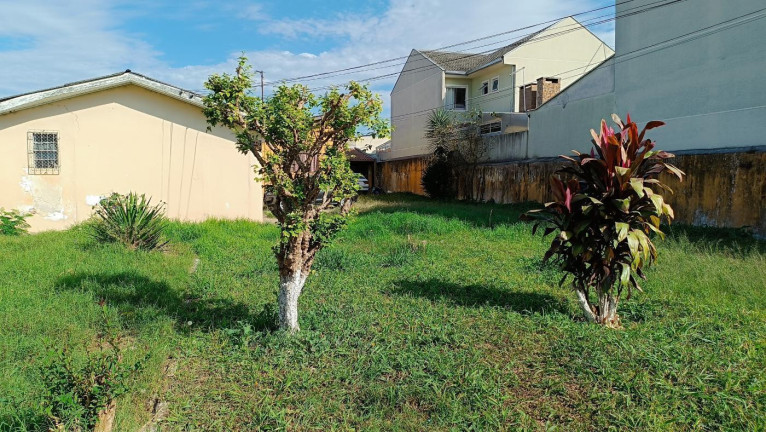 Imagem Terreno à Venda, 700 m² em Parolin - Curitiba Imagem Terreno à Venda, 700 m² em Parolin - Curitiba