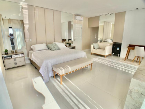 Imagem Casa com 3 Quartos à Venda, 300 m² em Centro - Xangri-lá