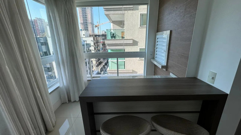 Imagem Apartamento com 3 Quartos à Venda, 105 m² em Meia Praia - Itapema Imagem Apartamento com 3 Quartos à Venda, 105 m² em Meia Praia - Itapema