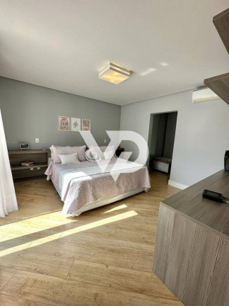 Imagem Casa com 3 Quartos à Venda, 400 m² em Tamboré - Santana De Parnaíba Imagem Casa com 3 Quartos à Venda, 400 m² em Tamboré - Santana De Parnaíba