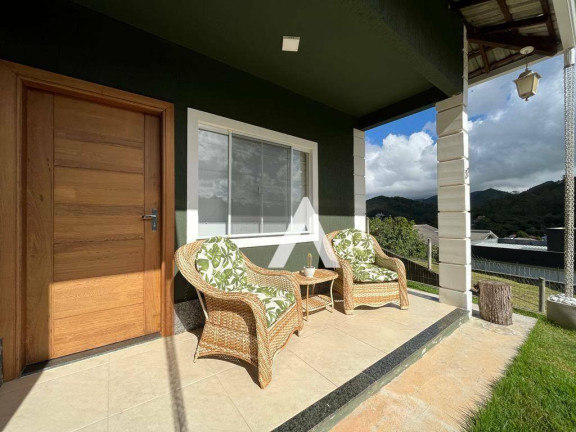 Casa com 3 Quartos à Venda, 144 m² em Vargem Grande - Teresópolis