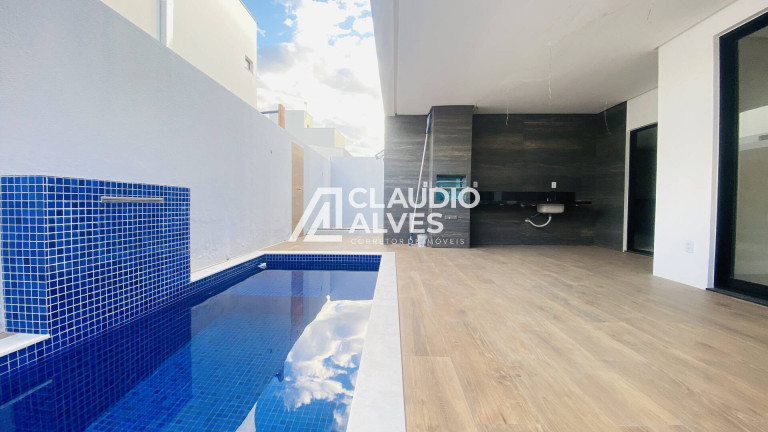 Imagem Casa de Condomínio com 3 Quartos à Venda, 242 m² em Papagaio - Feira De Santana
