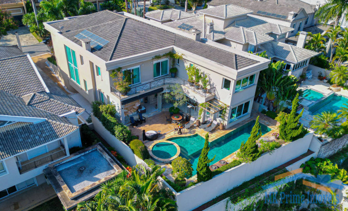 Casa de Condomínio com 4 Quartos à Venda, 917 m² em Tamboré - Santana De Parnaíba