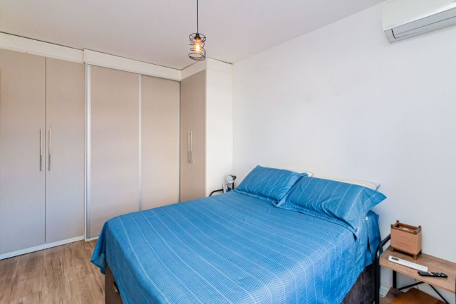 Imagem Apartamento com 3 Quartos à Venda, 74 m² em Cristal - Porto Alegre