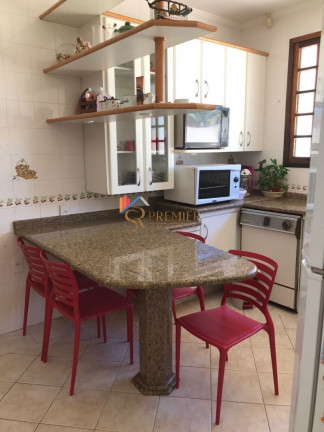 Imagem Casa com 4 Quartos à Venda, 265 m² em Parque São Jorge - Florianópolis Imagem Casa com 4 Quartos à Venda, 265 m² em Parque São Jorge - Florianópolis