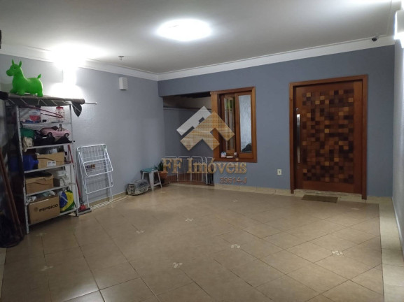 Imagem Casa com 2 Quartos à Venda, 125 m² em São Carlos