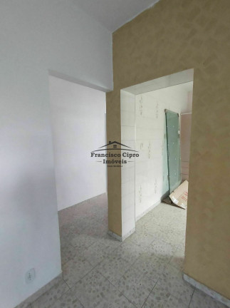 Imagem Casa com 3 Quartos à Venda, 210 m² em Vila Comendador Rodrigues Alves (pedregulho) - Guaratinguetá Imagem Casa com 3 Quartos à Venda, 210 m² em Vila Comendador Rodrigues Alves (pedregulho) - Guaratinguetá