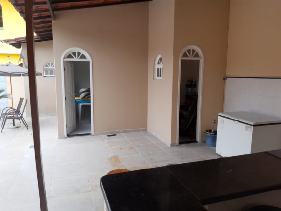Imagem Casa com 4 Quartos à Venda, 460 m² em Ipiranga - Guarapari