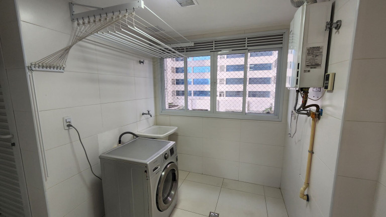 Imagem Apartamento com 4 Quartos para Alugar, 344 m² em Aparecida - Santos