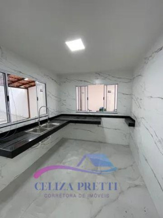 Imagem Casa com 4 Quartos à Venda, 225 m² em Morro Da Lagoa - Vila Velha