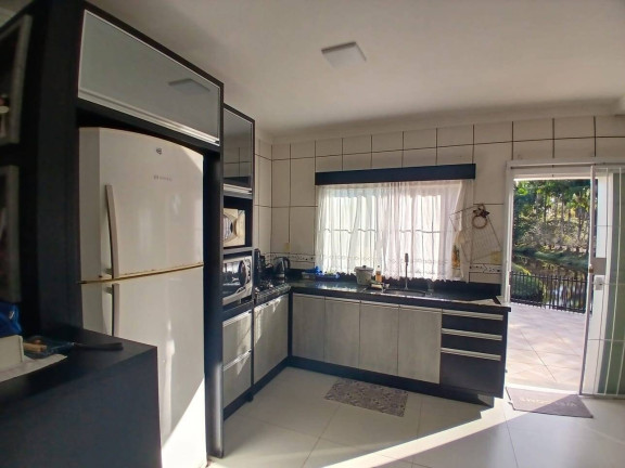 Imagem Casa com 3 Quartos à Venda, 305 m² em Pinheiros - Balneário Barra Do Sul Imagem Casa com 3 Quartos à Venda, 305 m² em Pinheiros - Balneário Barra Do Sul