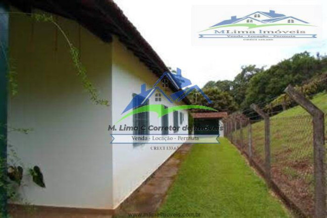 Imagem Chácara com 3 Quartos à Venda, 46.887 m² em Portão - Atibaia