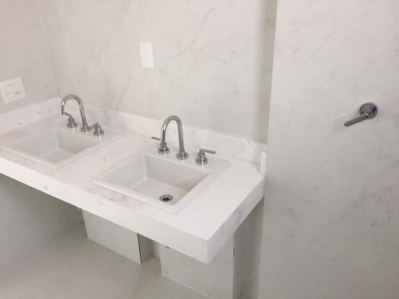Imagem Imóvel com 3 Quartos à Venda, 192 m² em Campo Belo - São Paulo Imagem Imóvel com 3 Quartos à Venda, 192 m² em Campo Belo - São Paulo