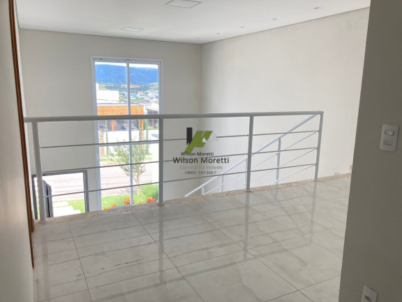 Imagem Casa com 3 Quartos à Venda, 195 m²