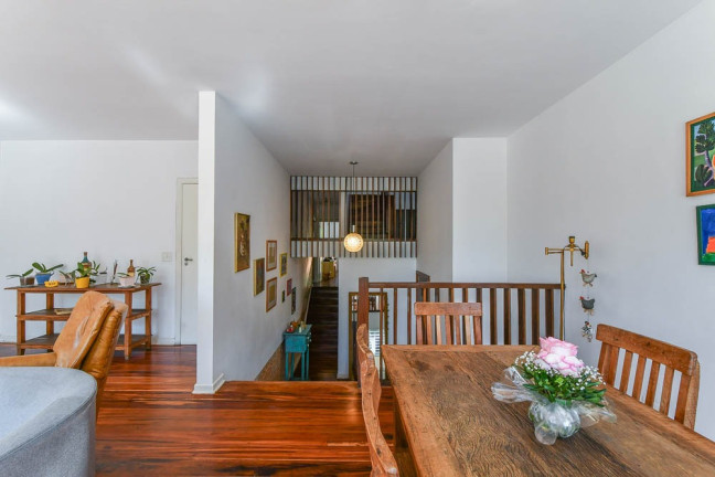 Imagem Casa à Venda, 330 m² em Planalto Paulista - São Paulo Imagem Casa à Venda, 330 m² em Planalto Paulista - São Paulo