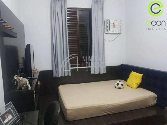 Imagem Casa com 3 Quartos à Venda, 200 m² em Embaré - Santos