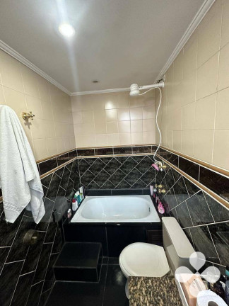 Imagem Imóvel com 3 Quartos à Venda, 303 m² em Centro - São Vicente Imagem Imóvel com 3 Quartos à Venda, 303 m² em Centro - São Vicente