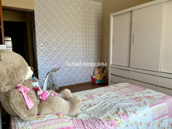 Imagem Casa com 3 Quartos à Venda, 137 m² em Parque Pinheiros - Taboão Da Serra Imagem Casa com 3 Quartos à Venda, 137 m² em Parque Pinheiros - Taboão Da Serra