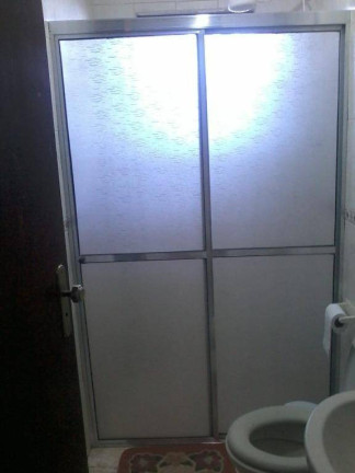 Imagem Sobrado com 3 Quartos à Venda, 213 m² em Residencial Estoril - Taubaté