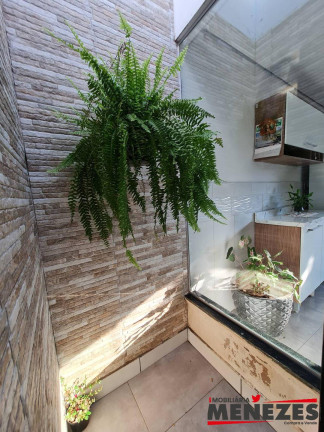 Imagem Casa com 3 Quartos à Venda, 319 m² em Jardim Ariana - Leme