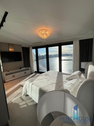 Imagem Apartamento com 4 Quartos à Venda, 230 m² em Centro - Balneário Camboriú Imagem Apartamento com 4 Quartos à Venda, 230 m² em Centro - Balneário Camboriú