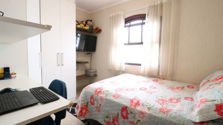 Imagem Casa com 2 Quartos à Venda, 121 m² em Vila Medeiros - São Paulo Imagem Casa com 2 Quartos à Venda, 121 m² em Vila Medeiros - São Paulo