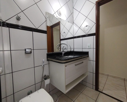 Casa com 3 Quartos à Venda, 270 m² em Setor Habitacional Samambaia - Vicente Pires