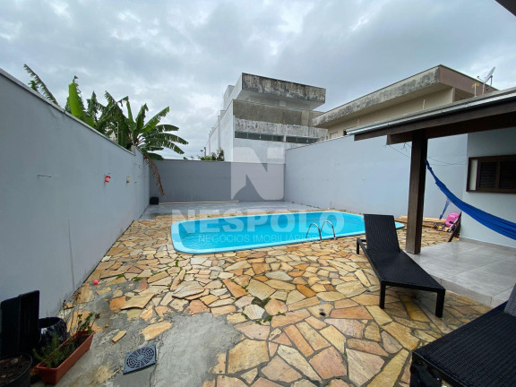 Imagem Casa com 3 Quartos à Venda, 231 m² em São João - Itajai Imagem Casa com 3 Quartos à Venda, 231 m² em São João - Itajai