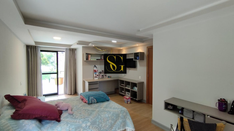Imagem Casa com 3 Quartos à Venda, 682 m² em Parque Do Ingá - Teresópolis Imagem Casa com 3 Quartos à Venda, 682 m² em Parque Do Ingá - Teresópolis