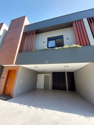 Imagem Sobrado com 3 Quartos à Venda, 163 m² em Glória - Joinville