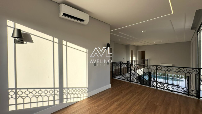 Imagem Sobrado com 4 Quartos à Venda, 300 m² em Vila Carlota - Campo Grande Imagem Sobrado com 4 Quartos à Venda, 300 m² em Vila Carlota - Campo Grande
