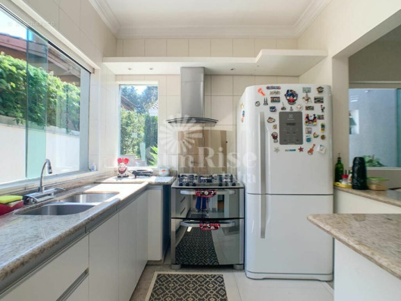 Imagem Casa com 3 Quartos à Venda, 300 m² em Residencial Morada Das Estrelas (aldeia Da Serra) - Barueri Imagem Casa com 3 Quartos à Venda, 300 m² em Residencial Morada Das Estrelas (aldeia Da Serra) - Barueri