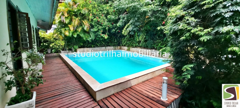 Imagem Casa com 4 Quartos à Venda, em Santa Tereza - Ilhabela Imagem Casa com 4 Quartos à Venda, em Santa Tereza - Ilhabela