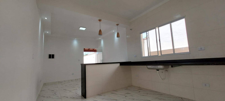 Imagem Casa com 3 Quartos à Venda, 225 m² em Vila Atlântica - Mongaguá Imagem Casa com 3 Quartos à Venda, 225 m² em Vila Atlântica - Mongaguá