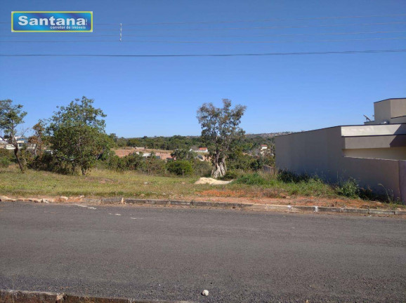 Imagem Terreno à Venda, 600 m² em Marina De Caldas - Caldas Novas Imagem Terreno à Venda, 600 m² em Marina De Caldas - Caldas Novas