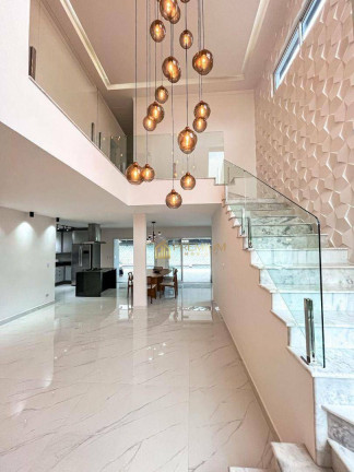 Imagem Sobrado com 4 Quartos à Venda, 340 m² em Massaguaçu - Caraguatatuba Imagem Sobrado com 4 Quartos à Venda, 340 m² em Massaguaçu - Caraguatatuba