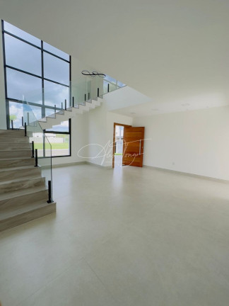 Imagem Casa com 3 Quartos à Venda, 267 m² em Planalto De Carapina - Serra