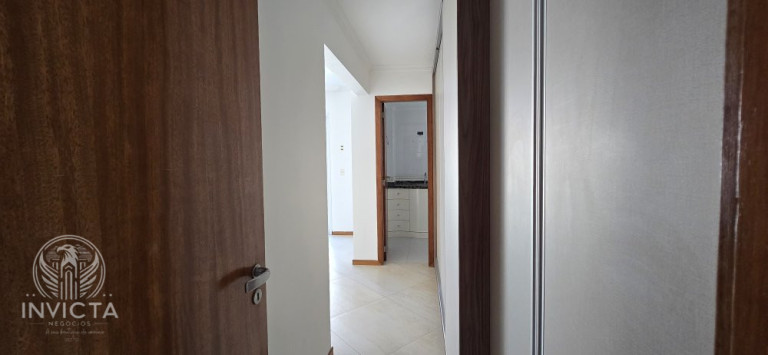 Imagem Apartamento com 3 Quartos à Venda, 115 m² em Centro - Balneário Camboriú