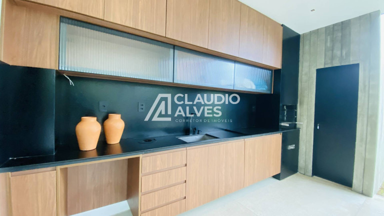 Imagem Casa com 3 Quartos à Venda, 300 m² em Sim - Feira De Santana