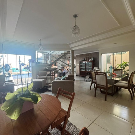 Imagem Casa com 3 Quartos à Venda, 322 m² em Residencial Real Parque - Lins Imagem Casa com 3 Quartos à Venda, 322 m² em Residencial Real Parque - Lins
