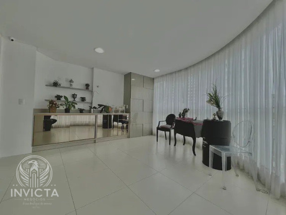 Imagem Apartamento com 3 Quartos à Venda, 158 m² em Centro - Balneário Camboriú Imagem Apartamento com 3 Quartos à Venda, 158 m² em Centro - Balneário Camboriú