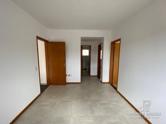Imagem Casa com 2 Quartos à Venda, 54 m² em Cascata Do Imbuí - Teresópolis