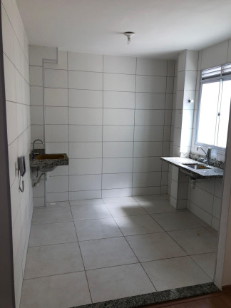 Imagem Apartamento com 2 Quartos à Venda, 45 m² em Centro - Lauro De Freitas Imagem Apartamento com 2 Quartos à Venda, 45 m² em Centro - Lauro De Freitas